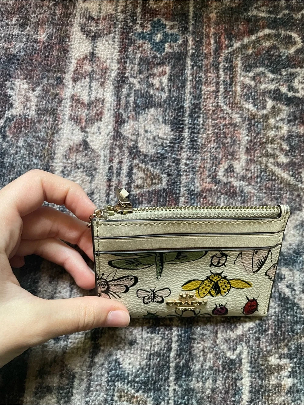 Coach mini skinny ID case in creature insect print pre owned read